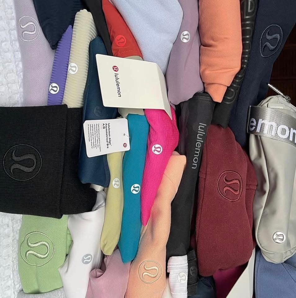 Wholesale Lululemon Clothing Pallet (400 Pieces) wholesale clothing and apparel pallet inventory