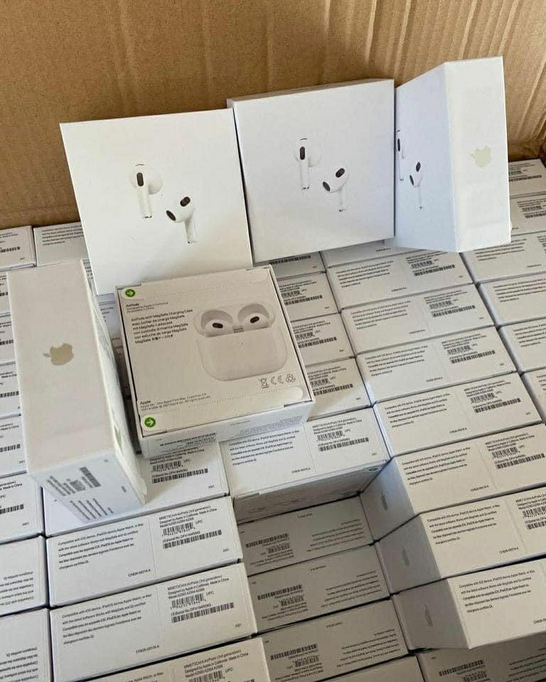 Apple AirPods Pallet wholesale electronics pallet inventory
