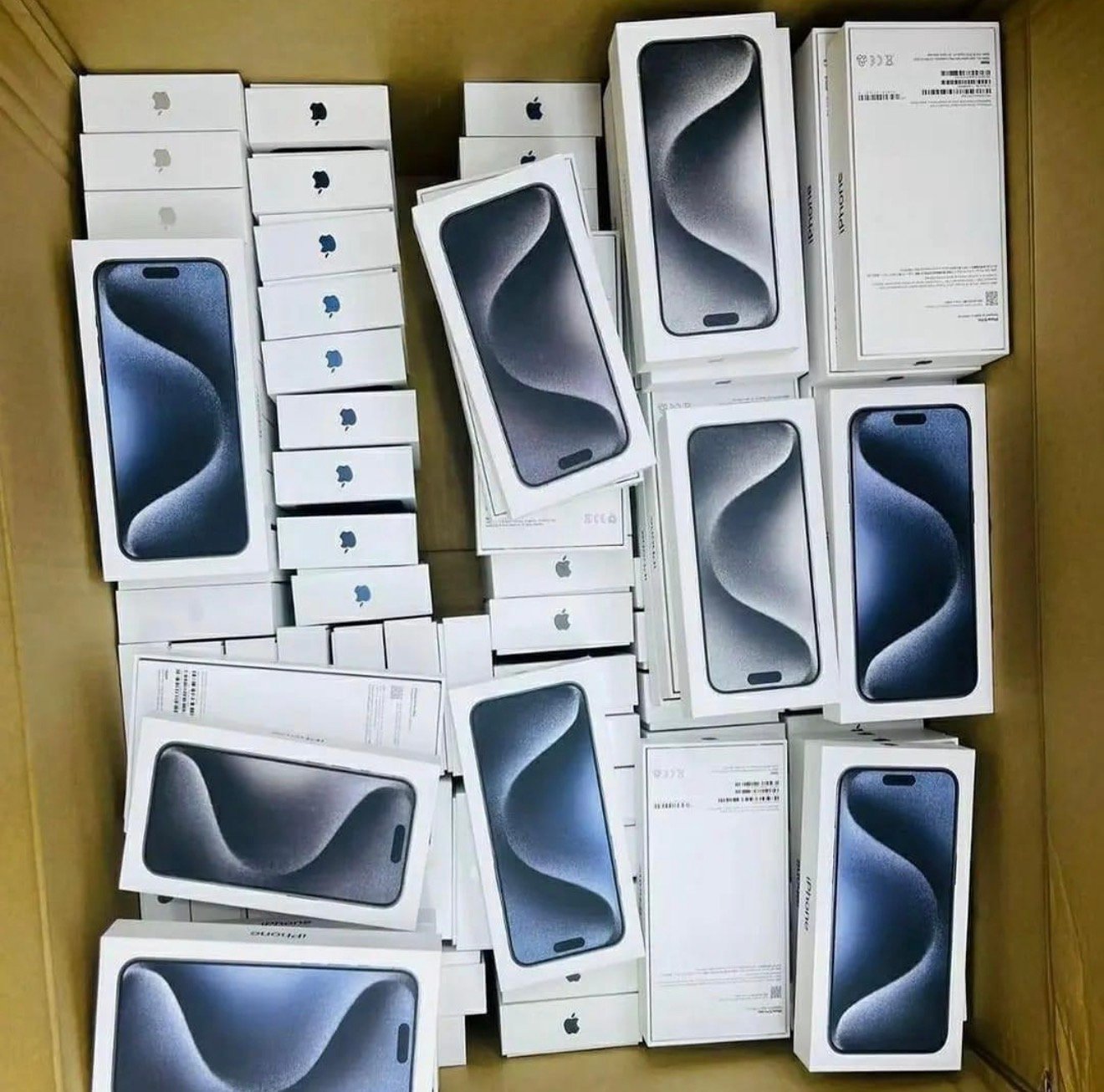 Wholesale iPhone 15 Pro Max Pallet (10 Phones) wholesale phone pallet inventory