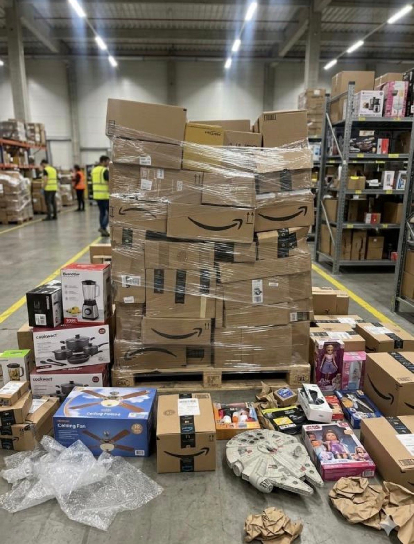 Retailer liquidation pallet inventory