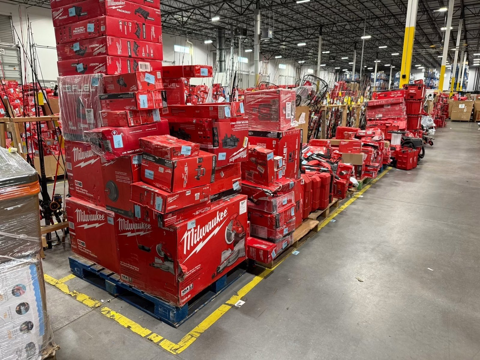 Wholesale Milwaukee Tools Pallet (60 Pieces) wholesale tool pallet inventory