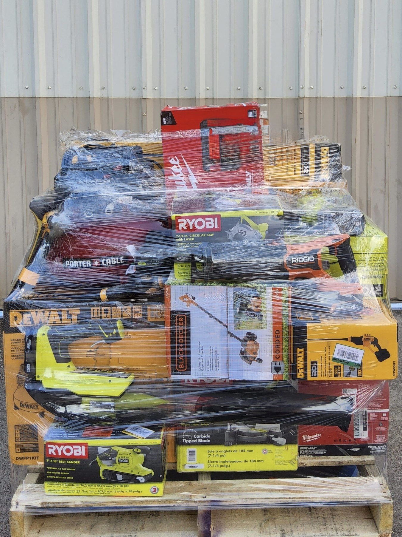 Mixed tool liquidation pallet