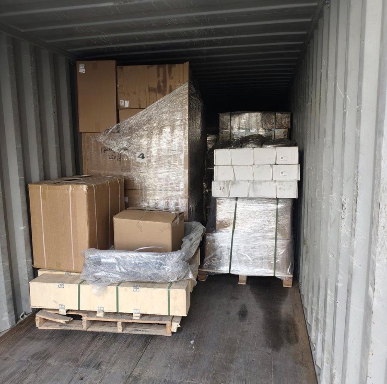 20ft export container load for wholesale merchandise